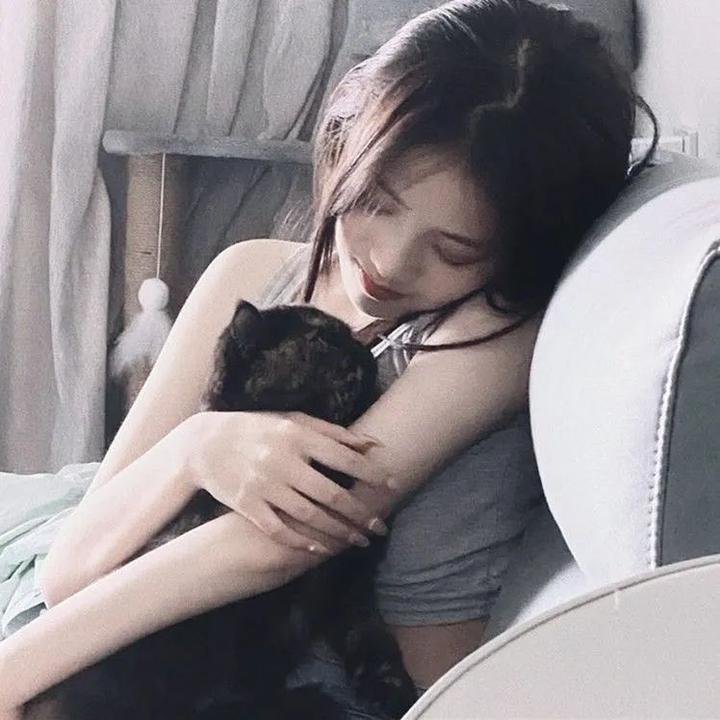 狡猾的兔小姐